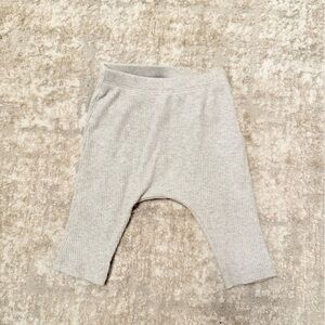 Old Navy Gray Kids Ribbed Gender Neutral Casual Bottoms size 3-6M
